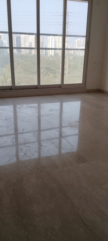 Room in 3 BHK Apartment at Kbj One, Goregaon West – for Sale