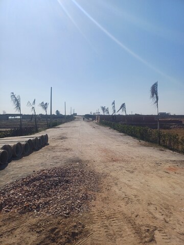  Plot For Sale in Jewar
