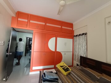 Furnished Amenities in 2 BHK Apartment at Kondapur – for Rent