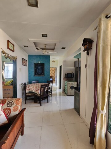 Living Room in 2 BHK Apartment at Shraddha CHS Chembur, Chembur – for Rent