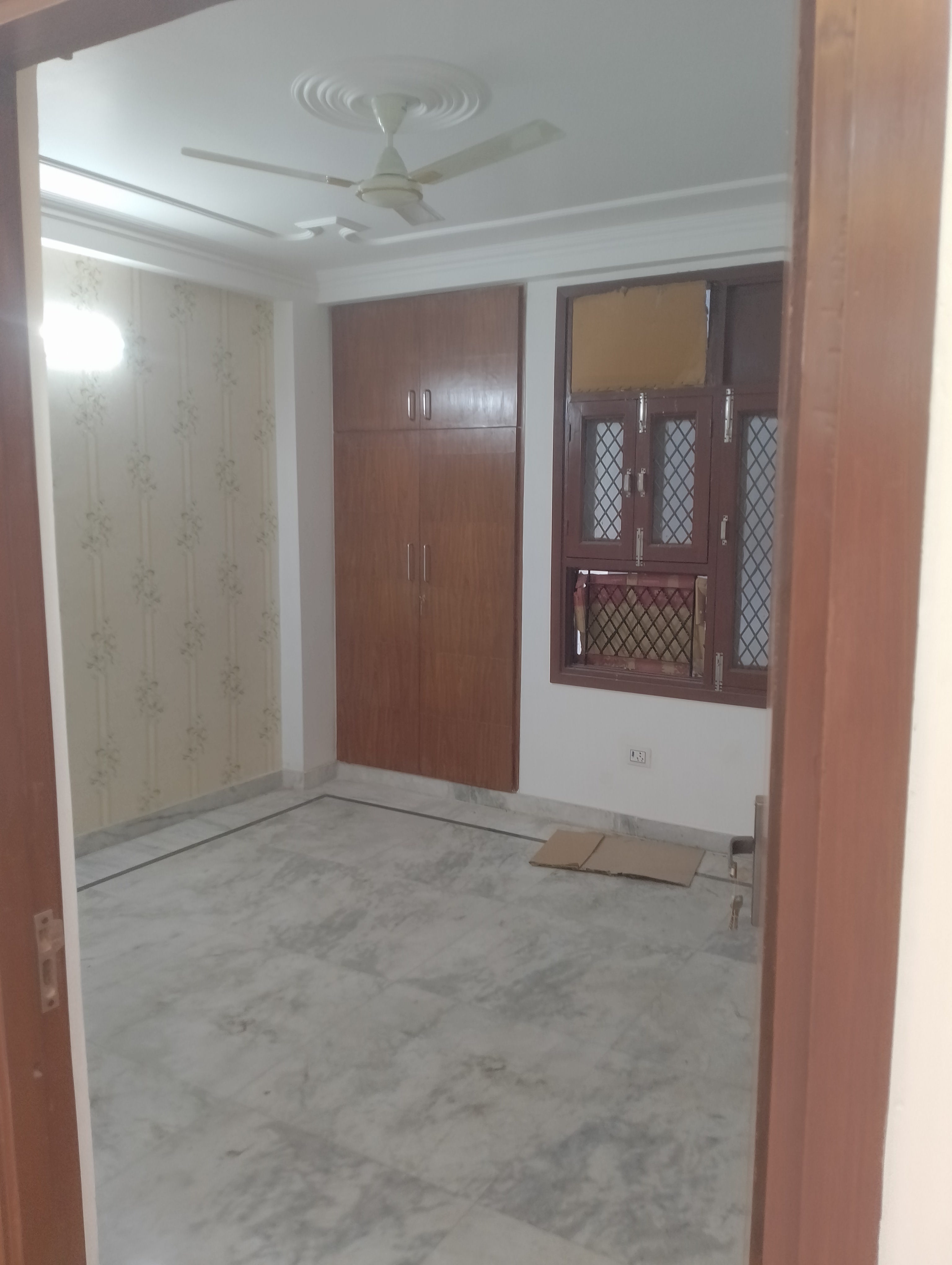 3.5 BHK + Pooja Room Apartment For Sale in Vishwakarma Colony 
