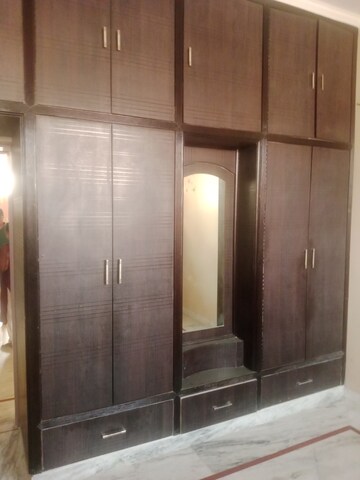 Bathroom in 2 BHK Builder Floor at Sector 25 – for Rent