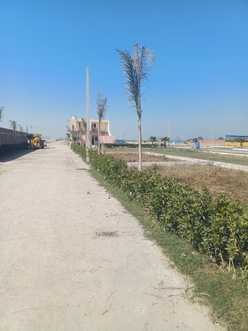  Plot For Sale in Jewar