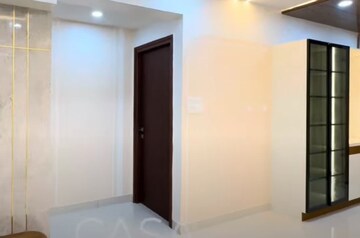 Room in 3 BHK Apartment at Kondapur – for Sale