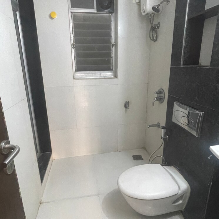 Bathroom, lodha-aqua 2 Bedroom 760 Sq.Ft. Apartment In Mira Road Thane 8193388