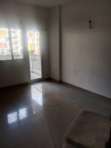 Room in 3.5 BHK Apartment at Laxmi Nagar – for Rent