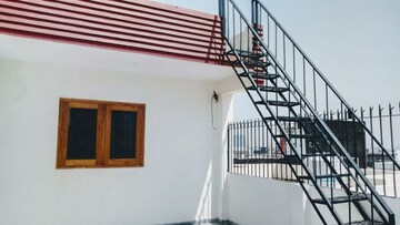 Staircase in 6+ BHK Independent House at Sector 116 – for Sale