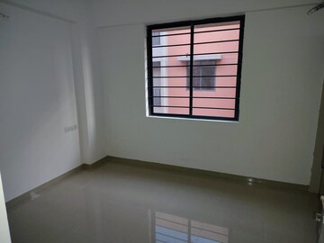 Room in 3 BHK Apartment at Nana Chiloda – for Rent