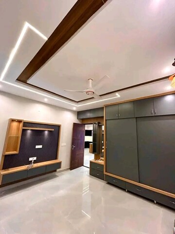Furnished Amenities in 5 BHK Independent House at Sector 125 – for Sale