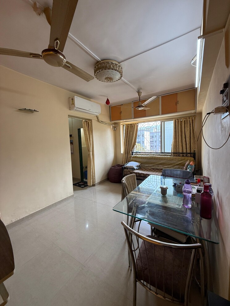 Living Room, shree-chitrakut-chs 1 Bedroom 420 Sq.Ft. Apartment In Dahisar East Mumbai 8193510
