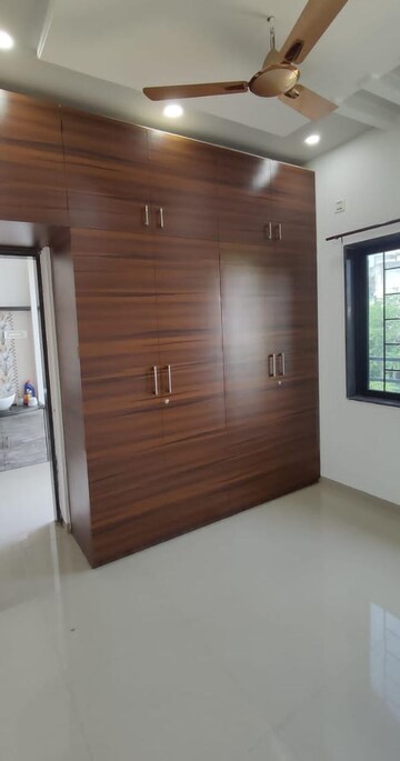 Room in 2 BHK Apartment at Kamaal Chok – for Sale