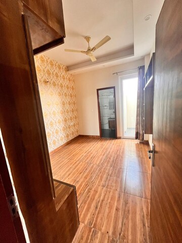 Room in 3 BHK Apartment at Aerocity – for Sale