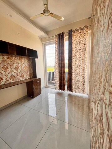 Room in 3 BHK Apartment at Aerocity – for Sale
