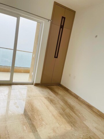 3 BHK Apartment For Rent in Sector 94