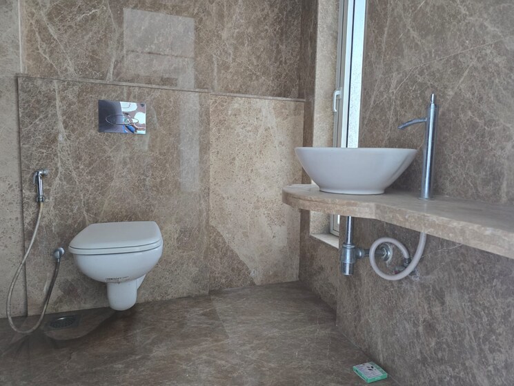 Bathroom, indiabulls-one-indiabulls 2 Bedroom 830 Sq.Ft. Apartment In Pokhran Road No Two Thane 8193576
