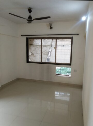 2 BHK Apartment For Rent in Avant Hillway, Goregaon East