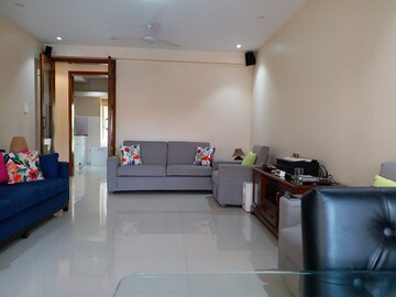 2 BHK Apartment For Rent in Bandra West