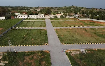 Plot For Sale in Shamirpet
