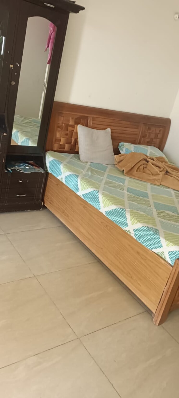 Bedroom, hindon-vihar 2 Bedroom 800 Sq.Ft. Builder Floor In Sector 49 Noida 8193731