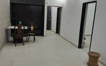 2 BHK Builder Floor For Rent in Janakpuri