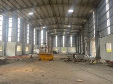 Parking in  Warehouse at Poman – for Rent