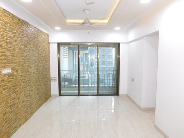 Bedroom in 2 BHK Apartment at Andheri West – for Sale