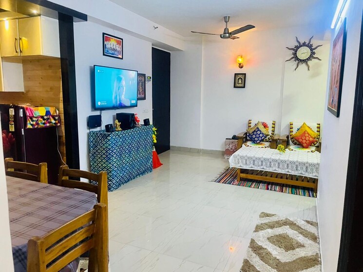 Living Room, antriksh-golf-view 4 Bedroom 2825 Sq.Ft. Apartment In Sector 78 Noida 8193793