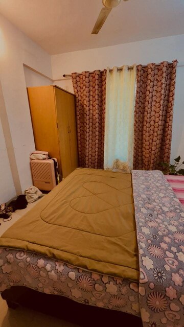 Bedroom in 2 BHK Apartment at Kukreja Heritage, Dhanori – for Rent