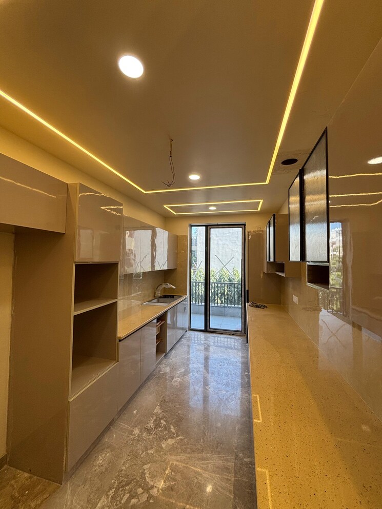 Living Room, omaxe-designer-villas-mayfield-garden 4 Bedroom 2700 Sq.Ft. Builder Floor In Sector 51 Gurgaon 8193871