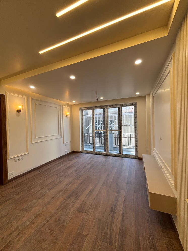 Room, omaxe-designer-villas-mayfield-garden 4 Bedroom 2700 Sq.Ft. Builder Floor In Sector 51 Gurgaon 8193871