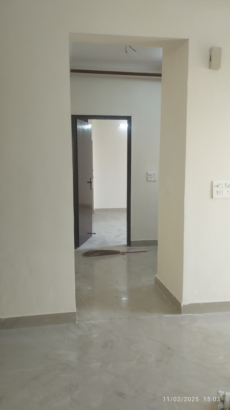 Living Room, aims-golf-city 2 Bedroom 950 Sq.Ft. Apartment In Sector 75 Noida 8193925