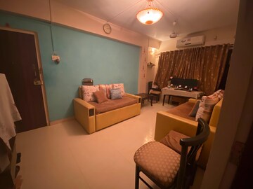 Living Room in 1 BHK Apartment at Santacruz West – for Rent