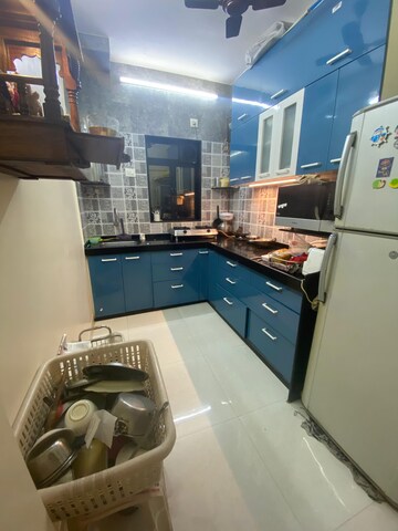 Team Area in 1 BHK Apartment at Santacruz West – for Rent