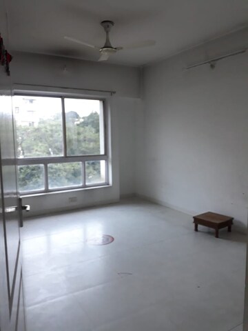 Room in 2 BHK Apartment at Clover Heights, Wanowrie – for Sale
