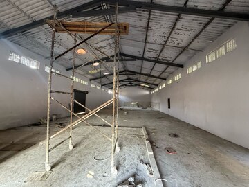  Warehouse For Rent in Poman