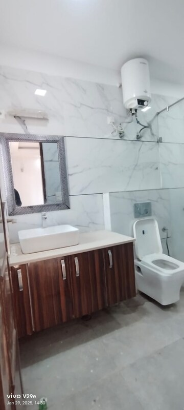 Bathroom in 3 BHK Builder Floor at Kohli One Malibu Town, Sector 47 – for Rent