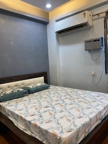 Bedroom in 2 BHK Independent House at Gomti Nagar – for Rent