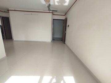 Room in 2 BHK Apartment at Ashar Axis, Majiwada – for Rent
