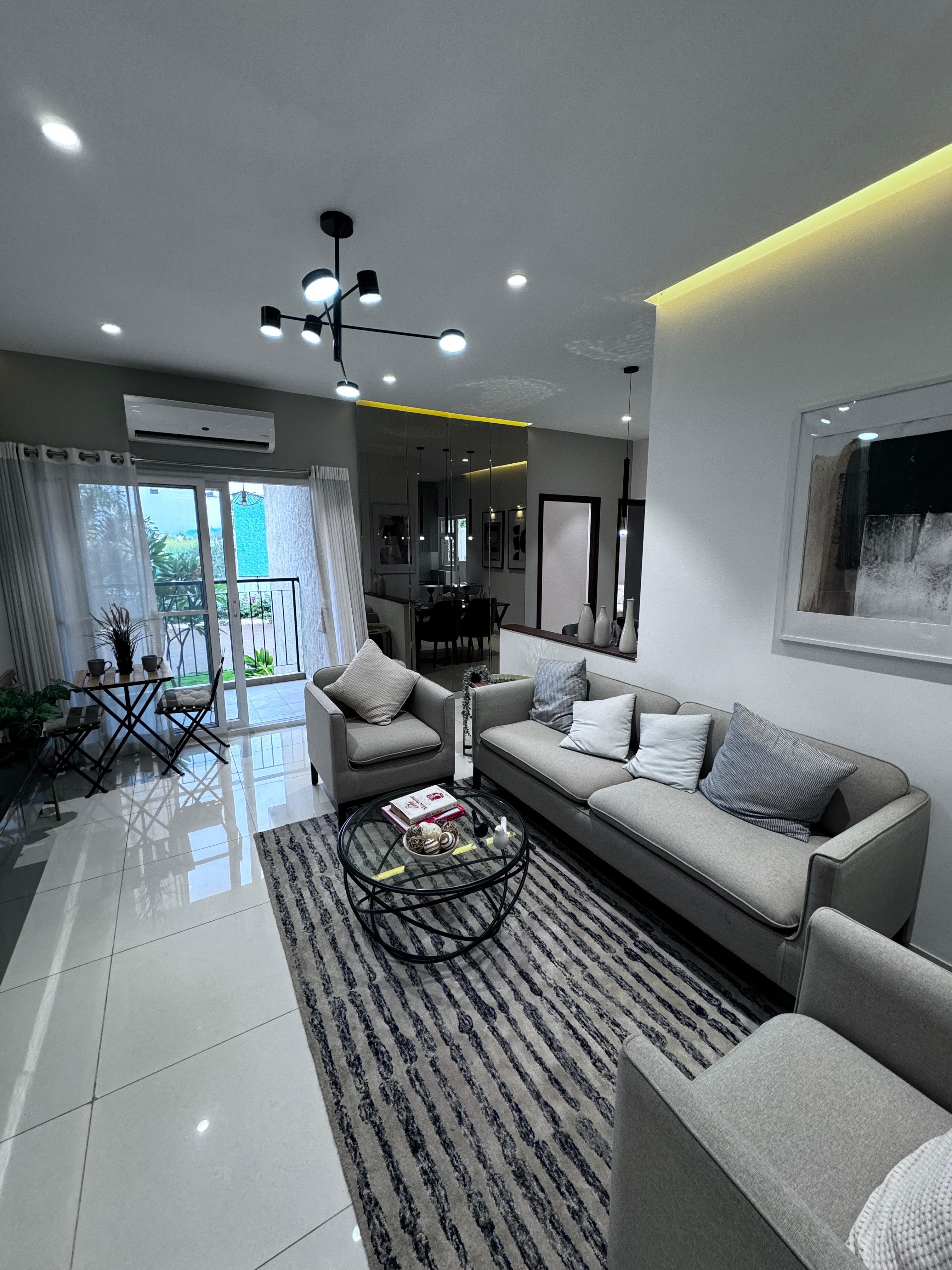 1 BHK + Extra Room Apartment For Sale in Clover Village