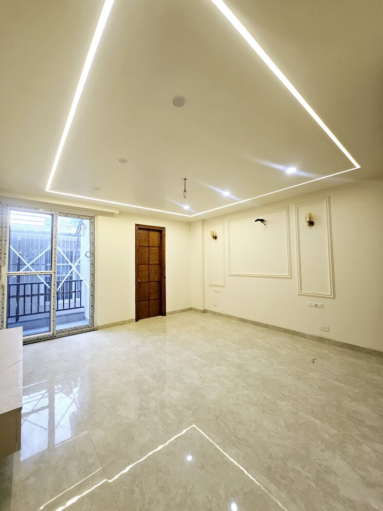 Room, omaxe-designer-villas-mayfield-garden 4 Bedroom 2700 Sq.Ft. Builder Floor In Sector 51 Gurgaon 8194079