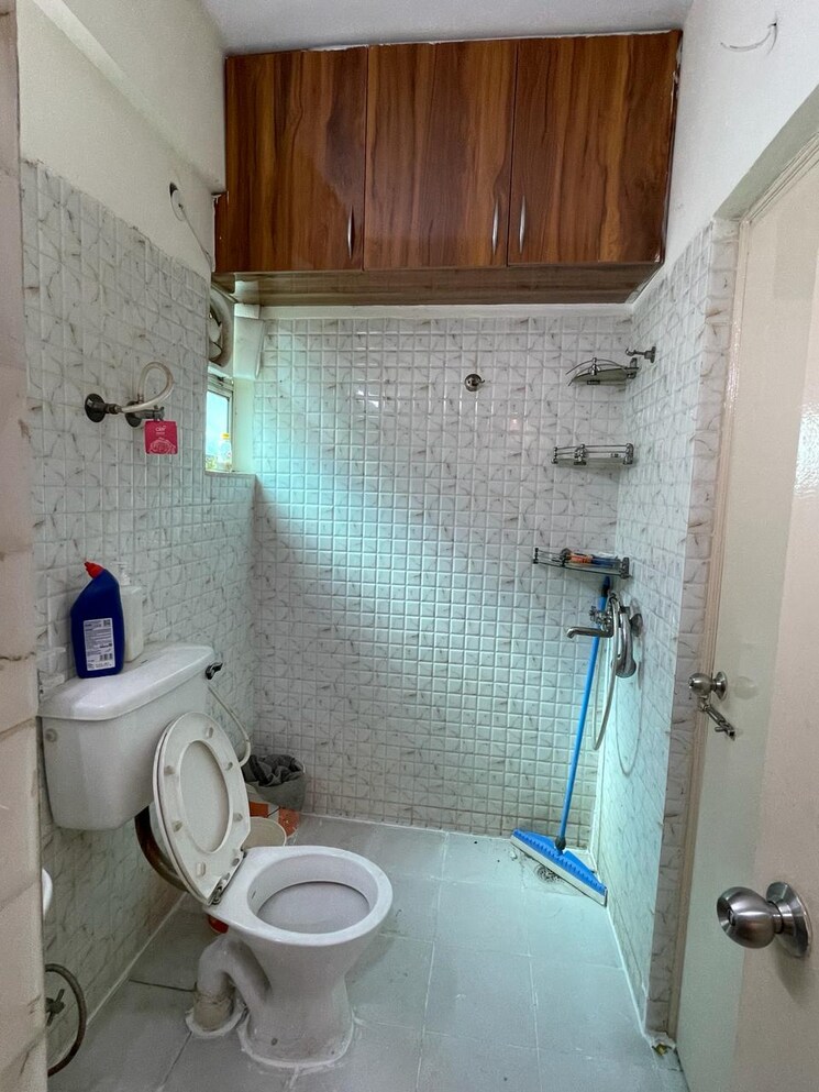 Bathroom, shri-rameshtha-aroma-villas 3 Bedroom 1700 Sq.Ft. Villa In Sector 10 Greater Noida Greater Noida 8194089