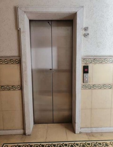 Lift in 3 BHK Apartment at Hiranandani Estate, Ghodbunder Road – for Rent
