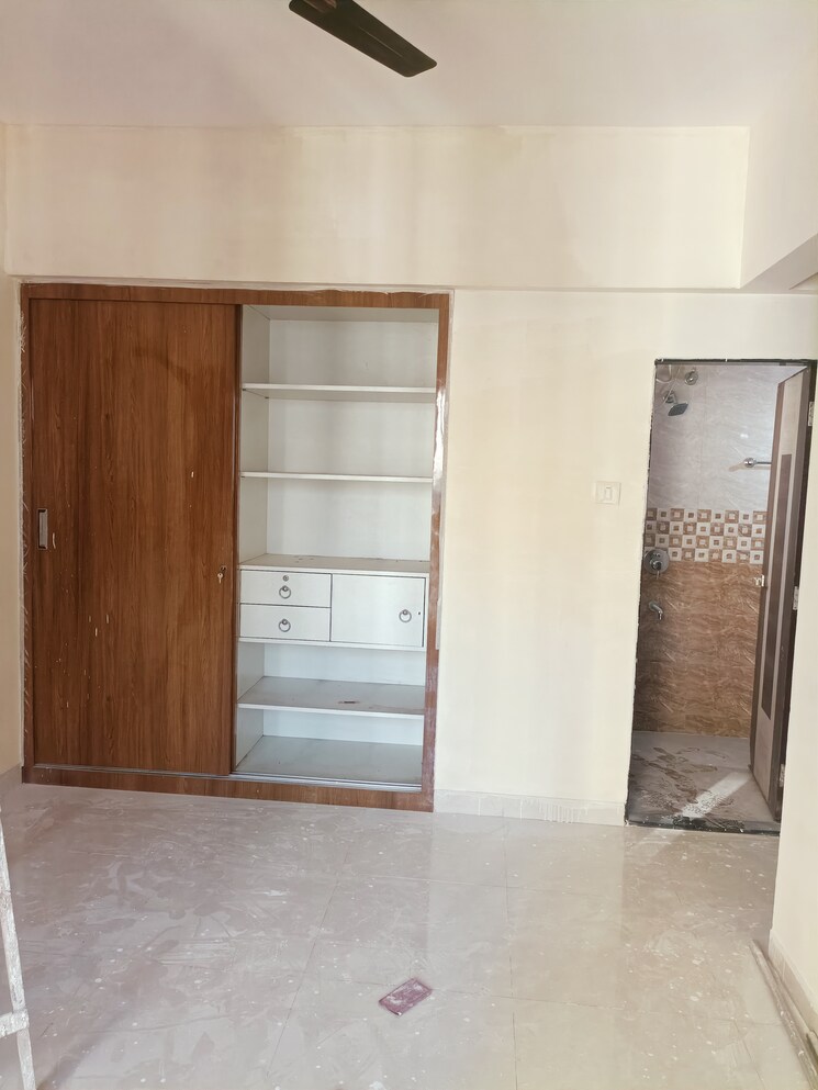 Room, rajaram-sukur-sapphire 1 Bedroom 430 Sq.Ft. Apartment In Ghodbunder Road Thane 8194107