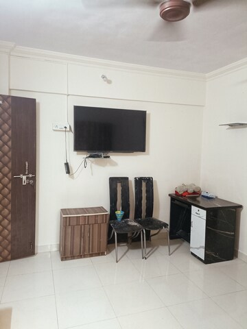 Master Bedroom in 1 BHK Apartment at Raj Residency Kasarvadavali, Kasarvadavali – for Rent