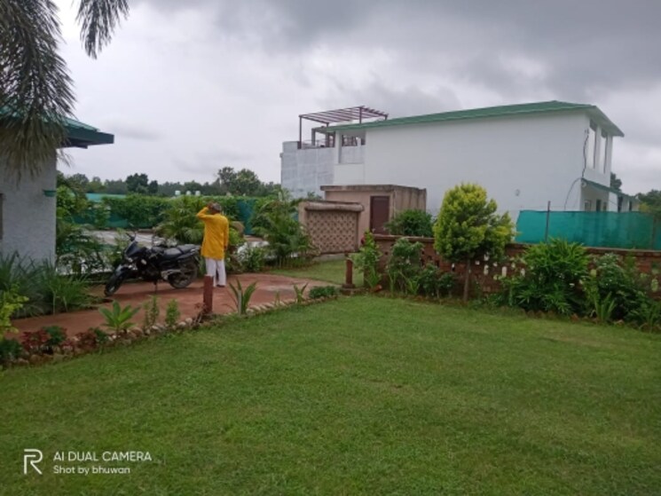 Garden, ramgarh 6+ Bedroom 10000 Sq.Ft. Villa In Ramgarh Nainital 8194182