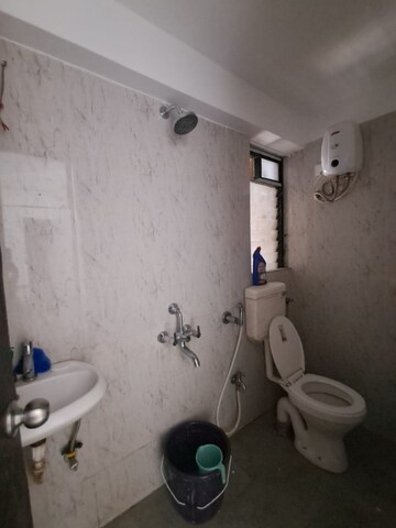 Bathroom in 2 BHK Apartment at Mahalaxmi – for Rent