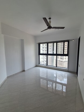 Room in 2 BHK Apartment at Mahalaxmi – for Rent