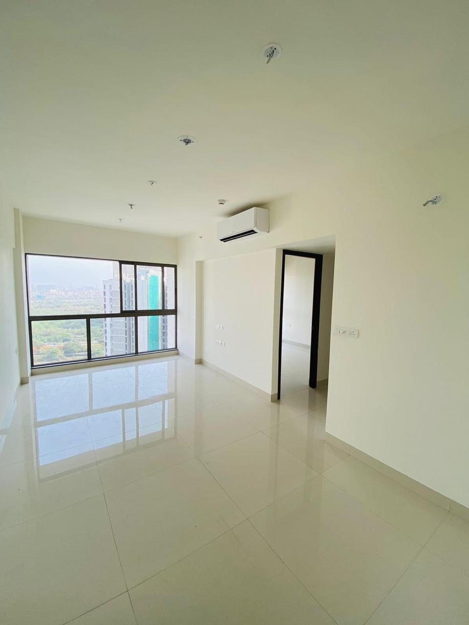 1 BHK + Pooja Room Apartment For Sale in Lodha Casa Viva