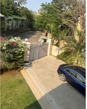 5 BHK Villa – Exterior View View at Cosmos Hawaiian Village, Ghodbunder Road - for Rent