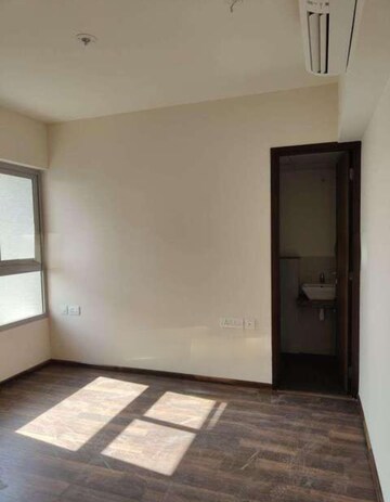 Bedroom in 2 BHK Apartment at Piramal Vaikunth, Balkum Pada – for Rent